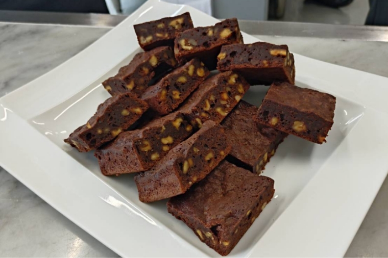 チョコブラウニー作り体験