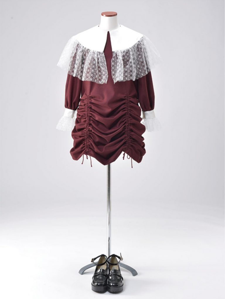 ワンピース製作 alone
～深い森の奥にある廃洋館にとりつく少女の霊～